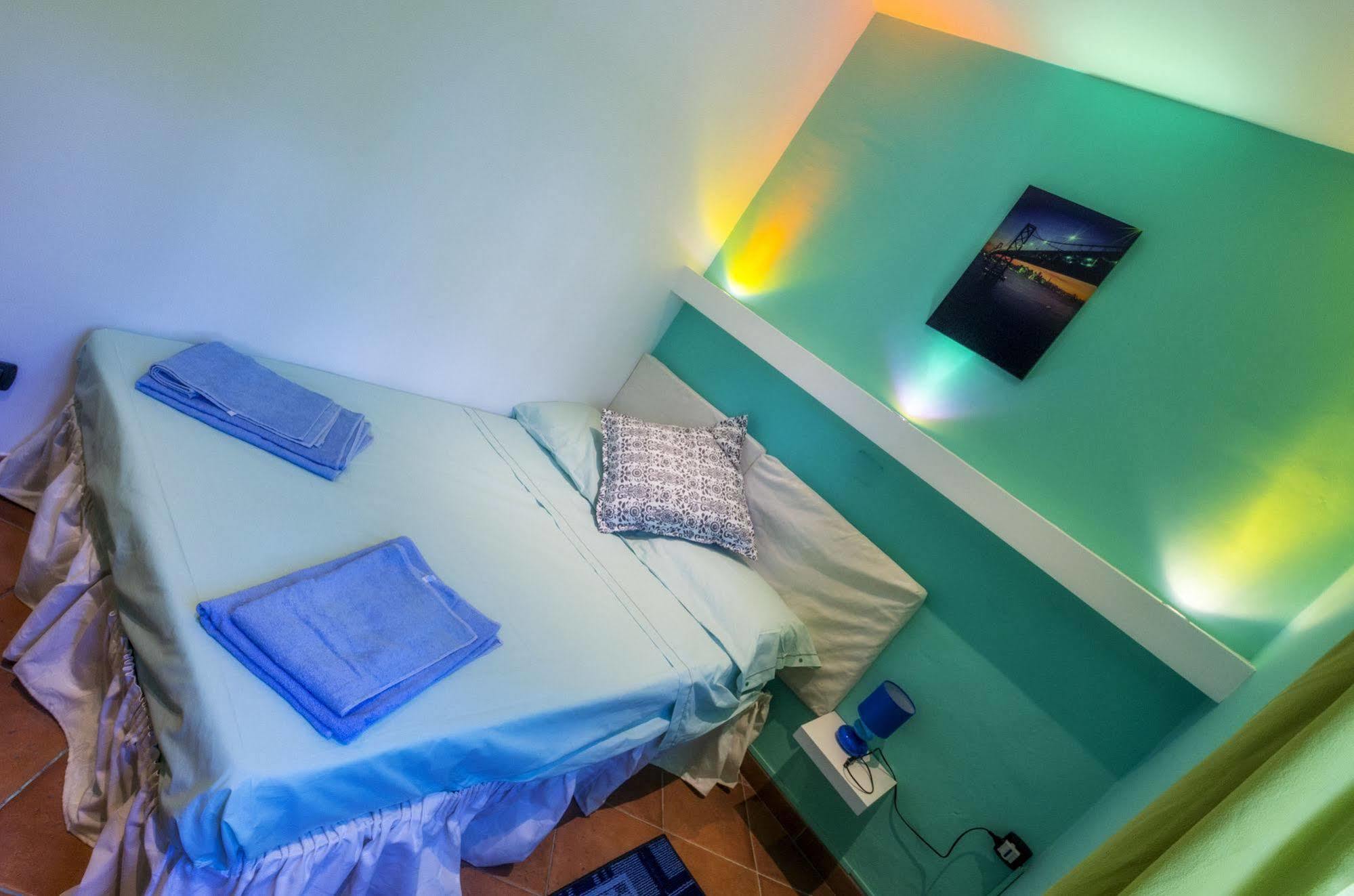Hotel Rainbow Arma di Taggia Exteriör bild